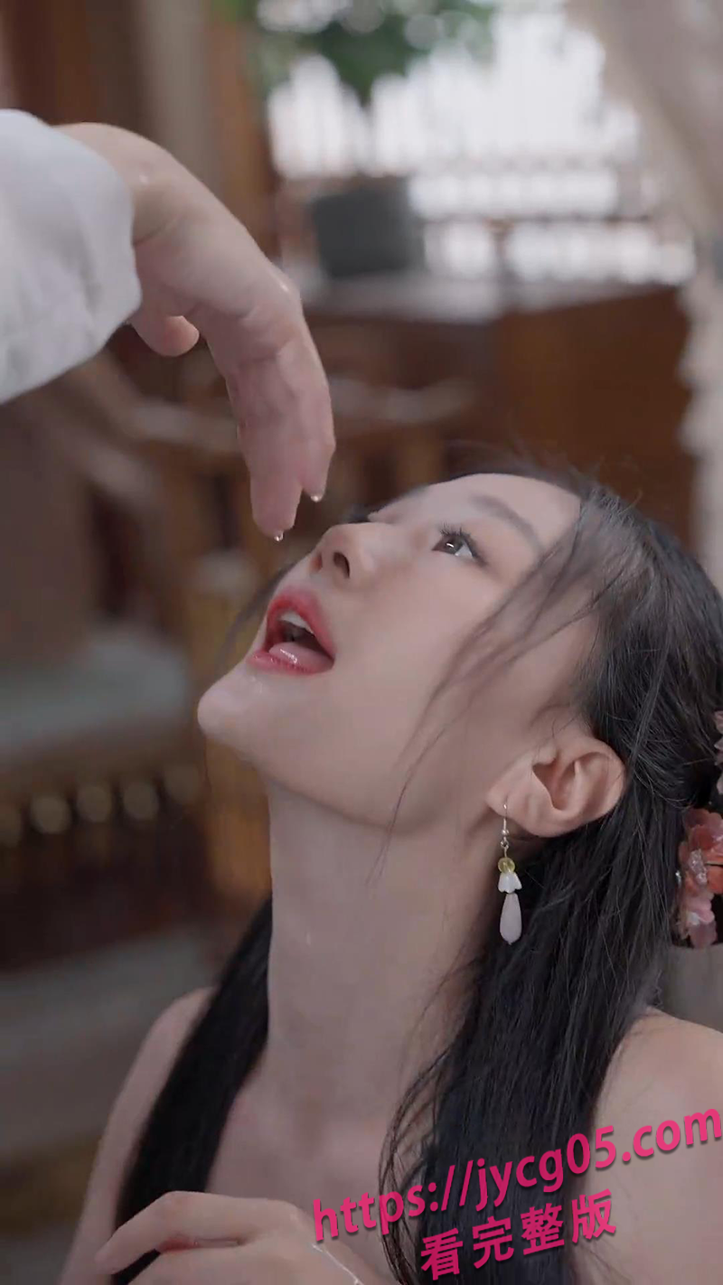 擦边短剧《人间逍遥西门庆》带你走进金瓶梅的迷乱生活～ 配图2