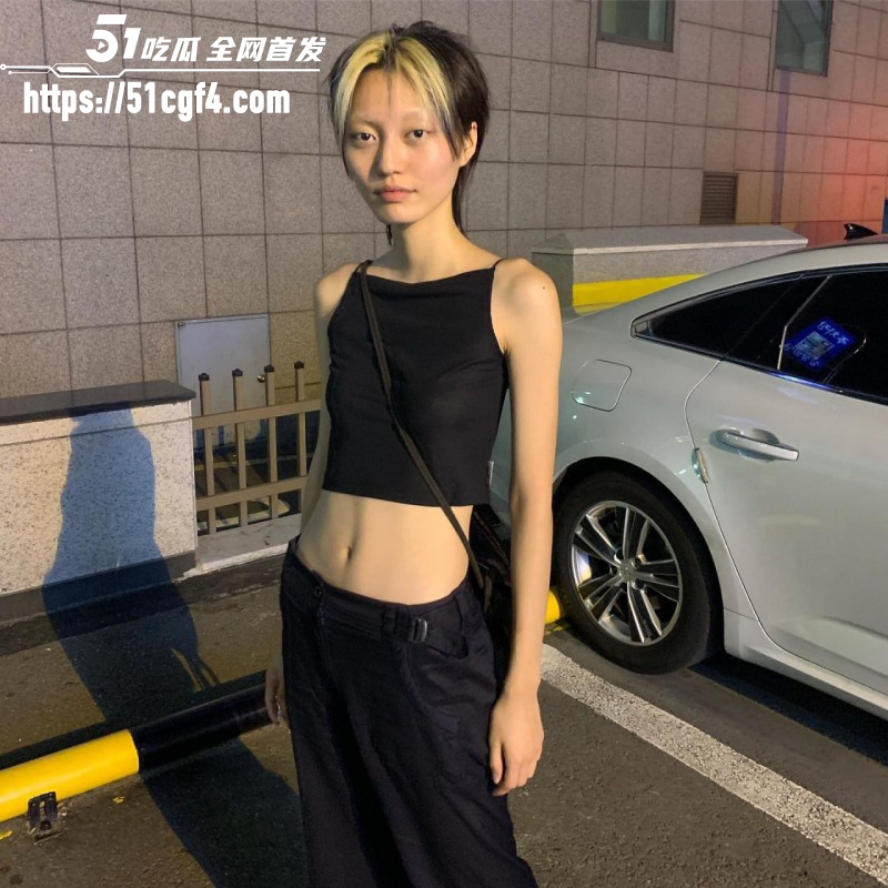 徐明浩新加坡夜店聚会搂美女09