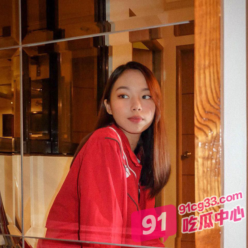 马来西亚极品清纯牙套妹 被心机男曝光私密影片报复被甩！