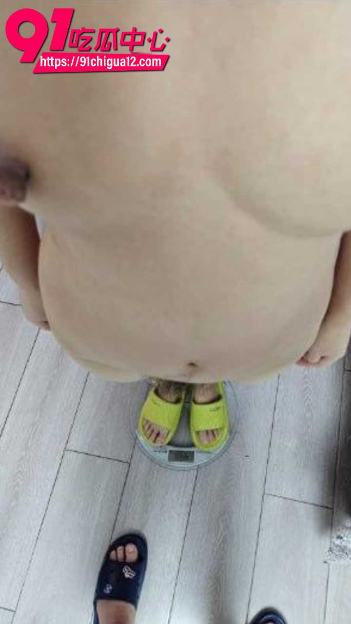 表姐浴室湿身被狂干到哭2