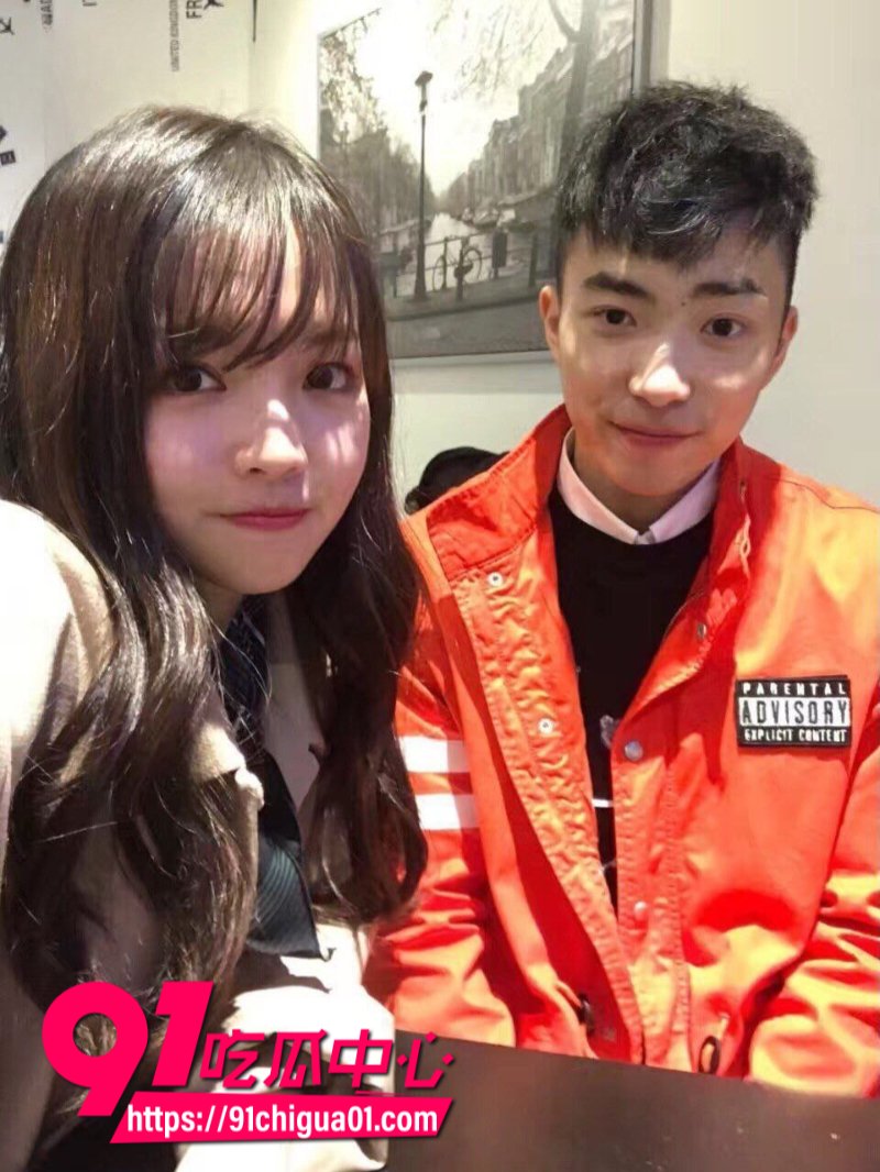 加拿大女留学生 李天宜 被渣男前男友曝光两人自拍的大尺度性爱视频
