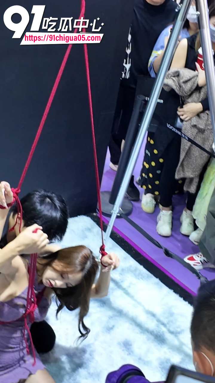 极品模特现场被绳师捆绑拍摄2