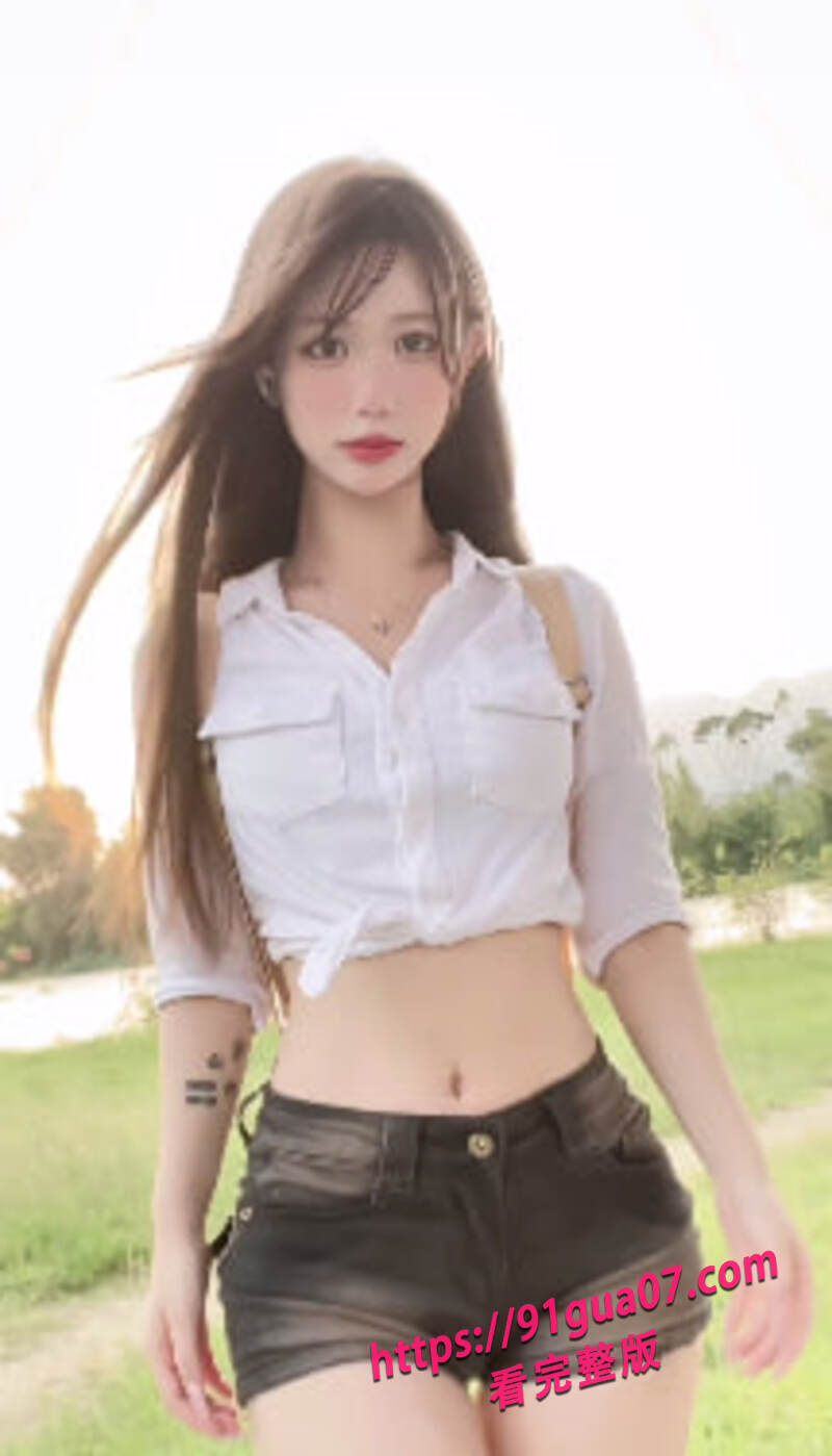 学生妹清纯脸蛋下藏不住火热欲望 酒店私密画面曝光