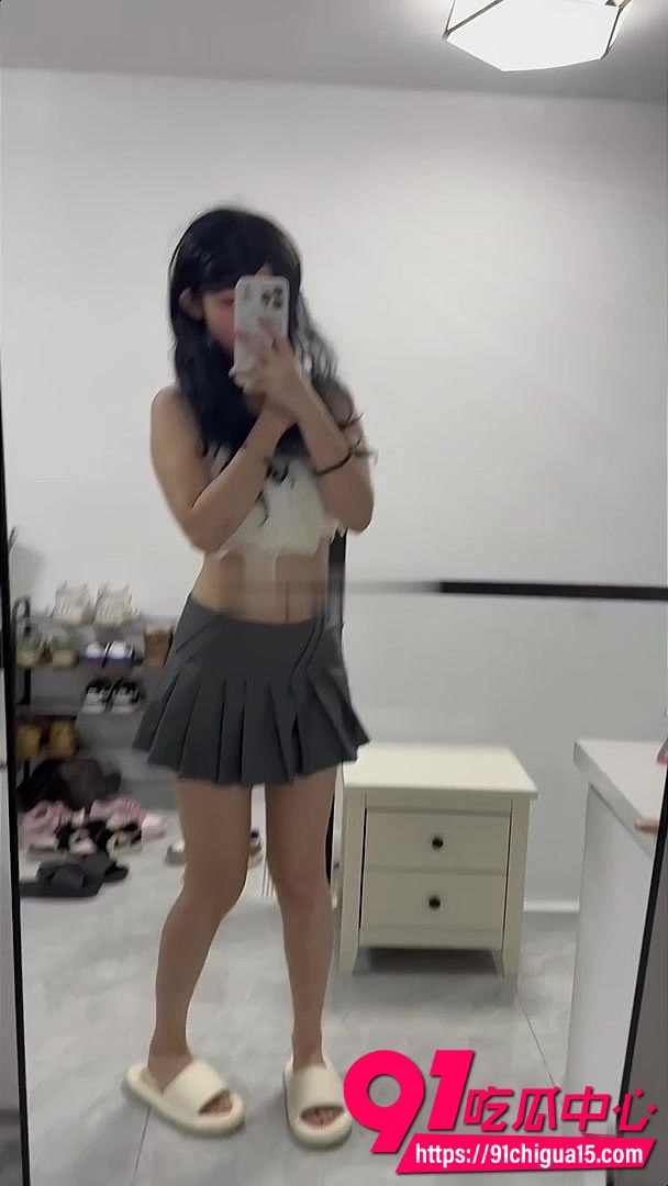 抖音晕晕足控露内私拍福利 骚到骨子里让人一眼就上头！