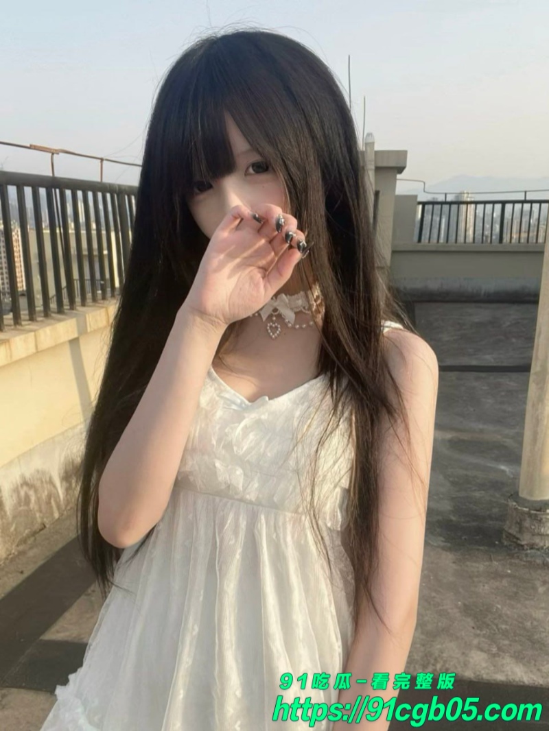 高颜值少萝嫩妹手冲自慰7水印版