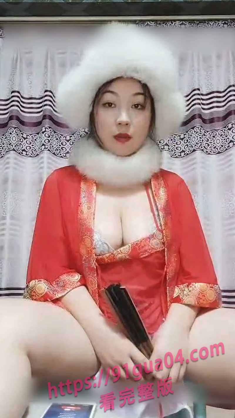 女主播小奶猫COS妖精 唐僧来了怕是都过不了她这关～ 配图2