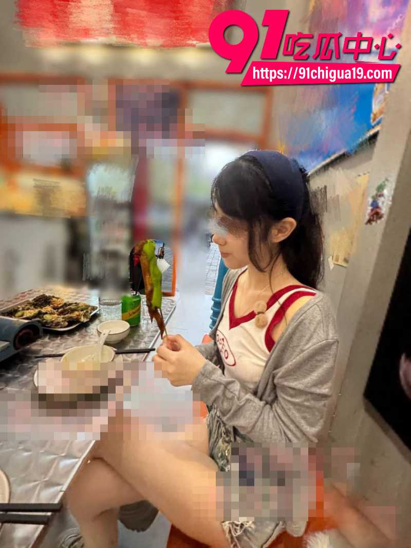 海角大神意淫自己妹妹勾引亲妹妹偷情乱伦合集4 海角大神意淫自己妹妹勾引亲妹妹偷情乱伦合集4