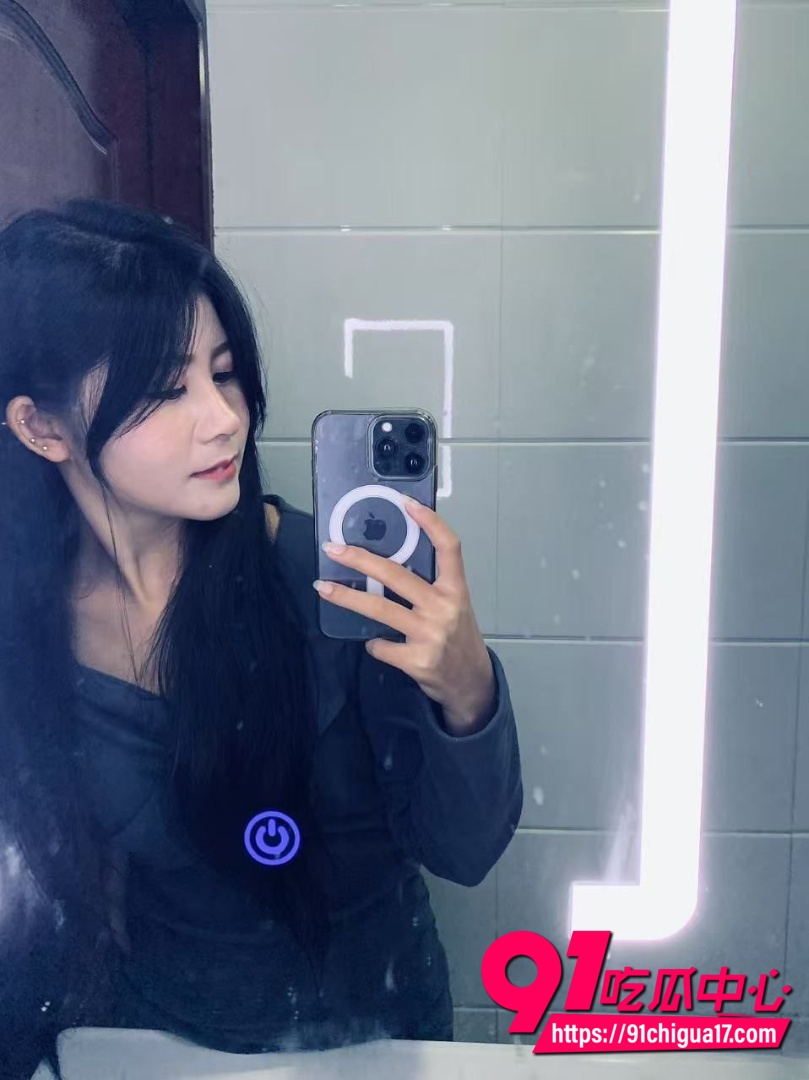 云南杨晓莹洗澡私拍视频4