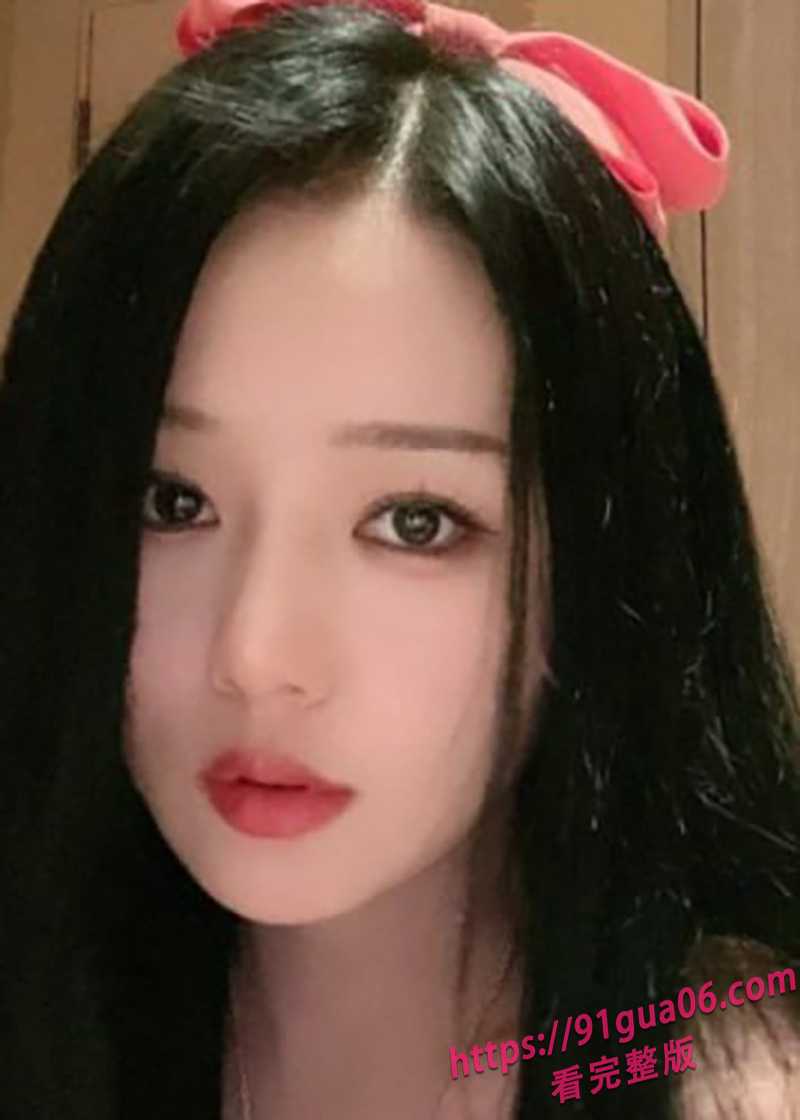 抖音网红yuyu 为压倒金主原配 身穿婚纱情趣装色诱视频流出 配图2