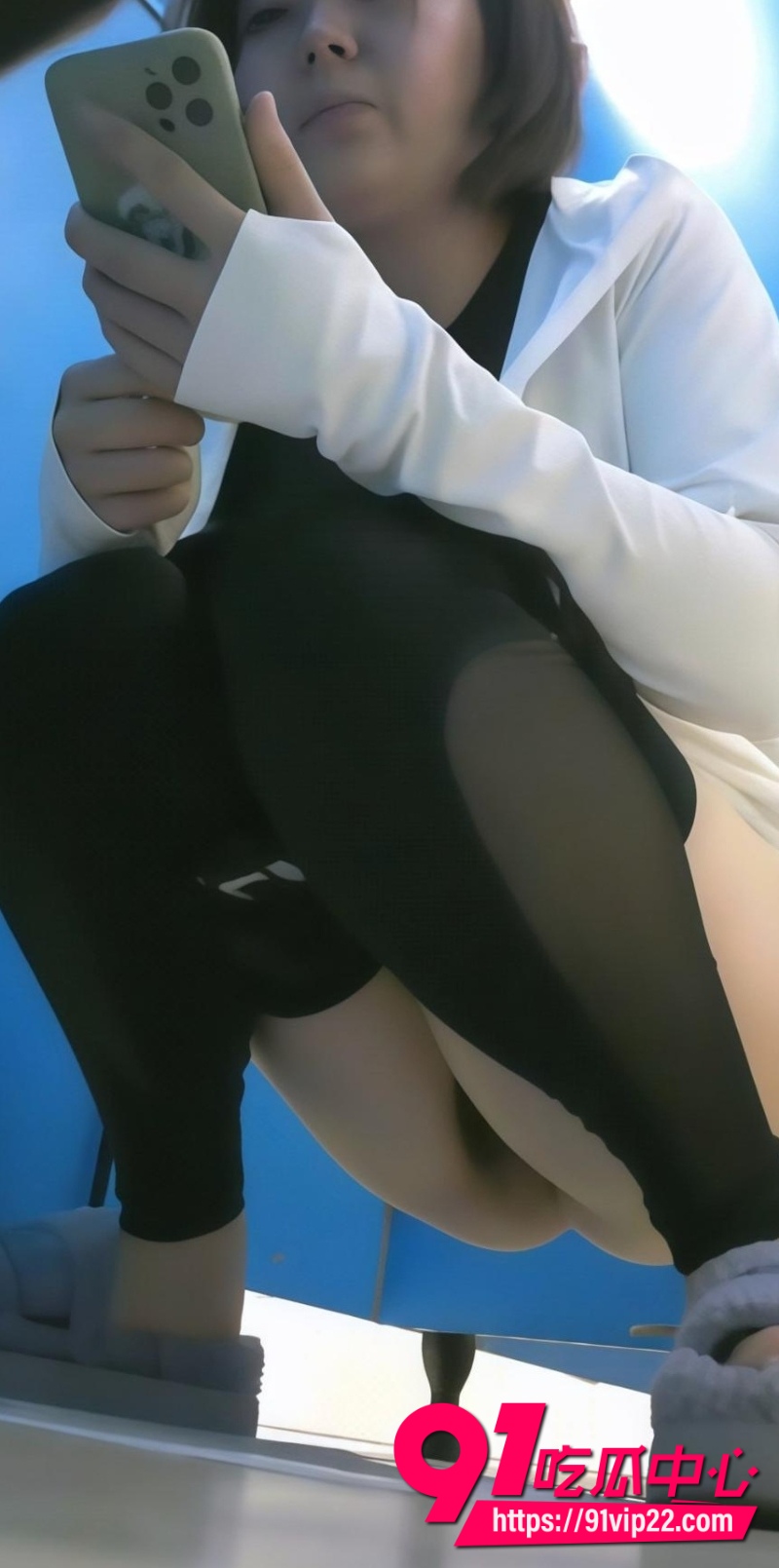 商场蓝门女厕5 商场蓝门女厕5