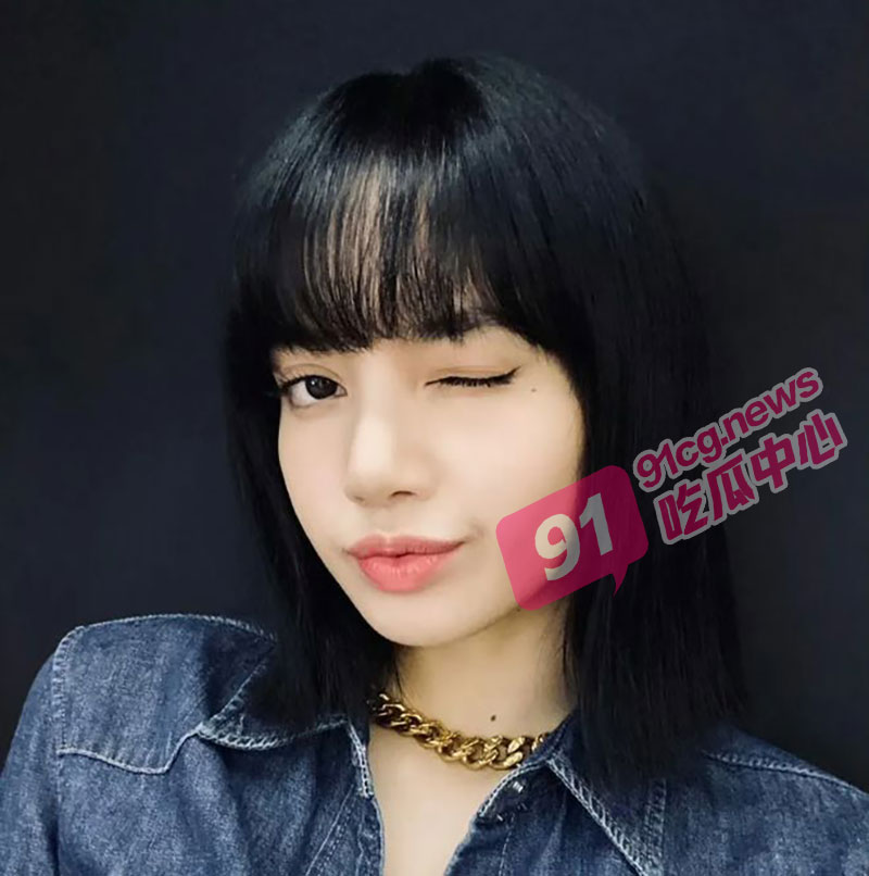 9月18日 Lisa 被曝大瓜 坚持去疯马秀原因曝光 与YG解约签约美国公司