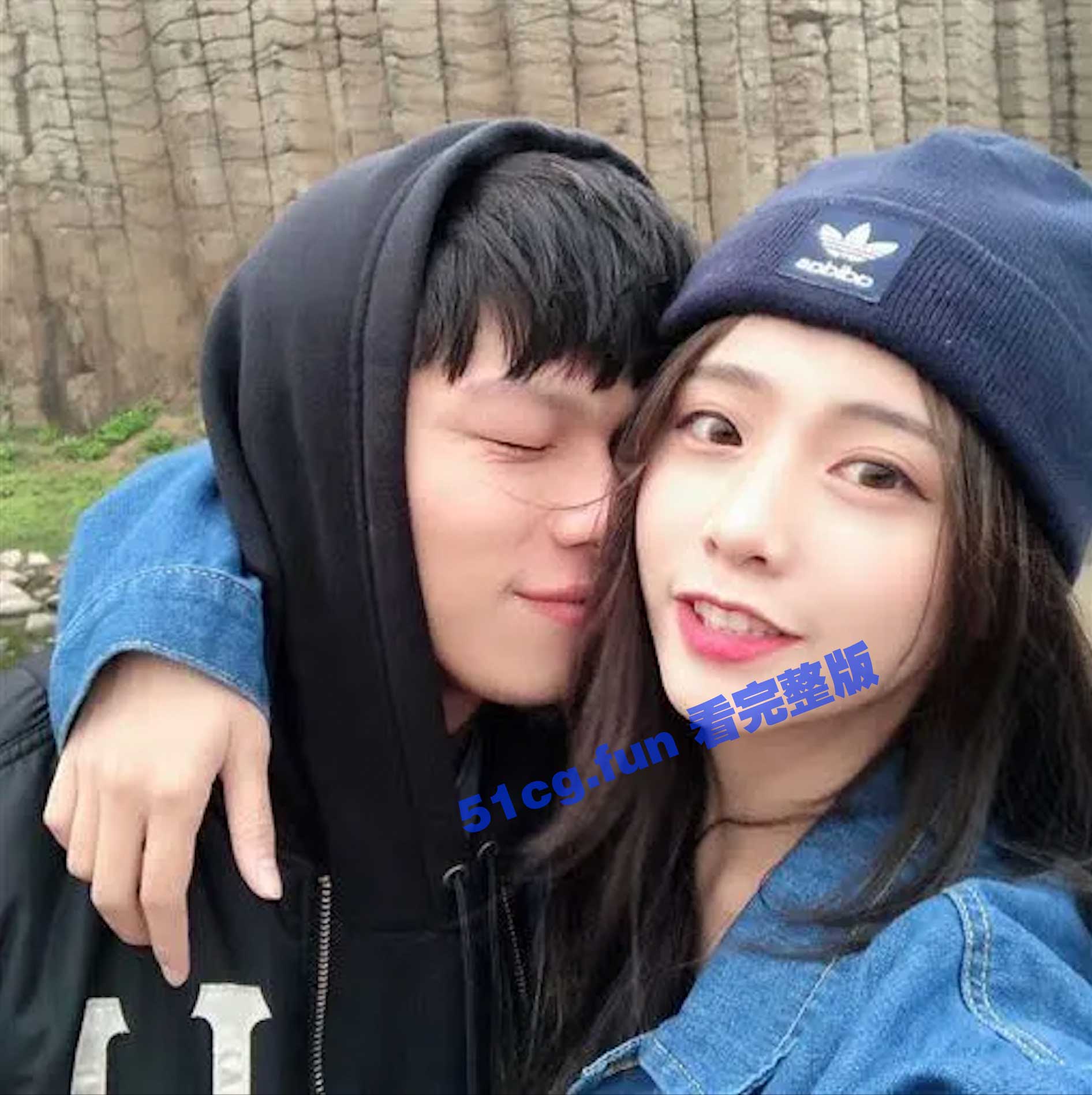 011.jpg