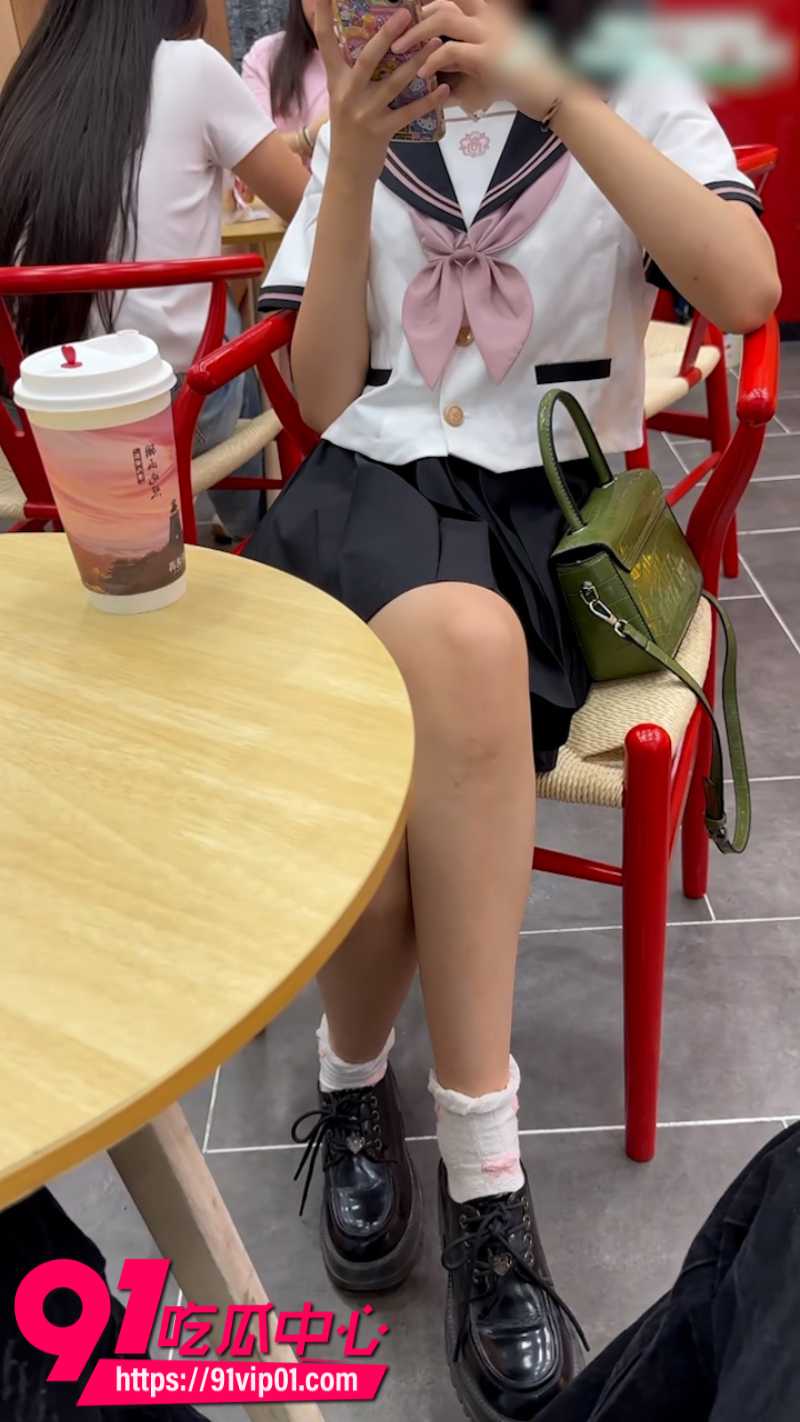 约炮大神总华探长的小狗勾引JK女大学生酒店约炮1 约炮大神总华探长的小狗勾引JK女大学生酒店约炮1