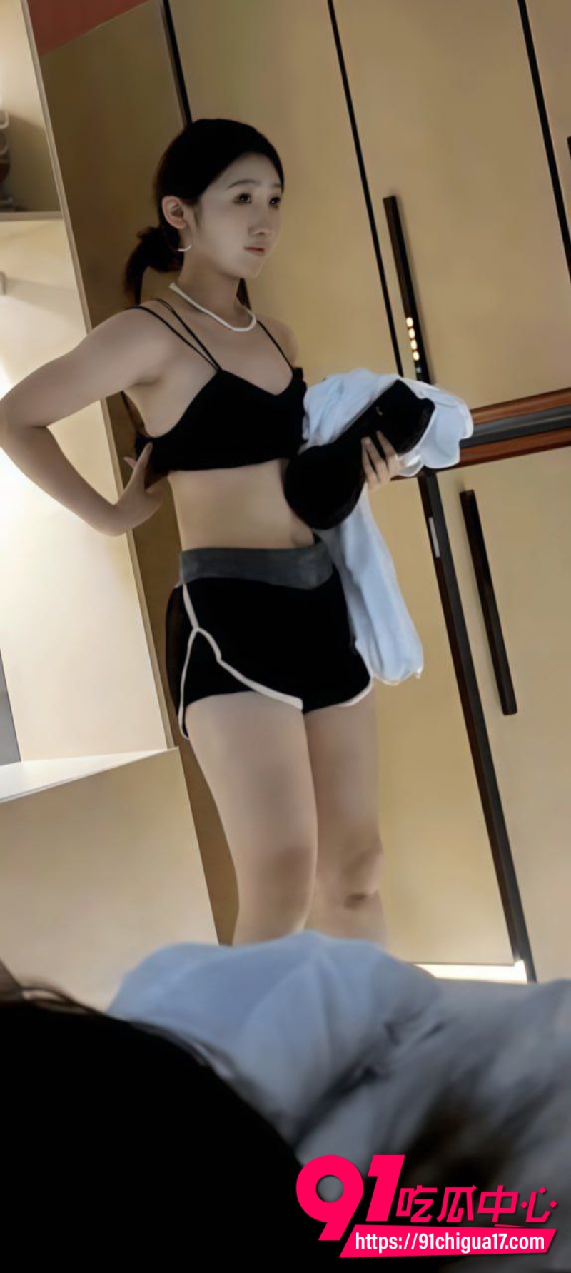 国内洗浴会所女浴室内部被偷拍2 国内洗浴会所女浴室内部被偷拍2