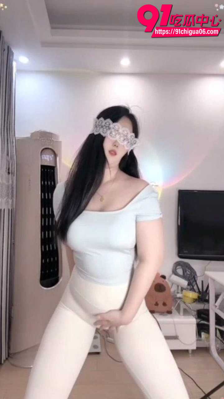 是喵喵吖肥臀漏鲍鱼大屁股摇2 是喵喵吖肥臀漏鲍鱼大屁股摇2