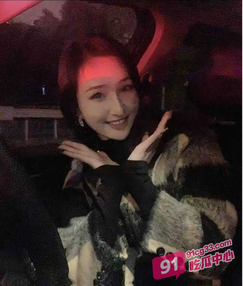 长沙舞蹈老师宋思嘉 白天老师晚上母狗 多人运动性爱视频流出！ 配图3