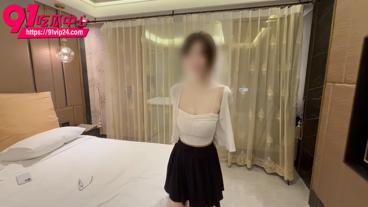高颜值超顶身材甜妹jennie洁妮 去趟学弟家结果被硬上最后还被口爆 高颜值嫩妹日常实录