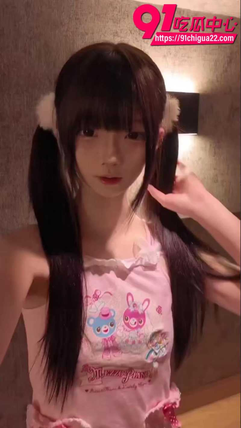 推特极品少女萱求罚带着自己的好闺蜜跟金主爸爸群P5 推特极品少女萱求罚带着自己的好闺蜜跟金主爸爸群P5