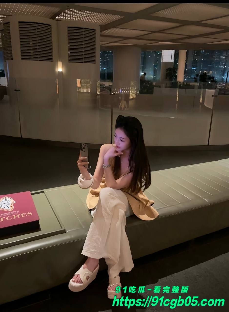 女友李禹熹曝光男演员荣梓杉家暴出轨36 女友李禹熹曝光男演员荣梓杉家暴出轨36