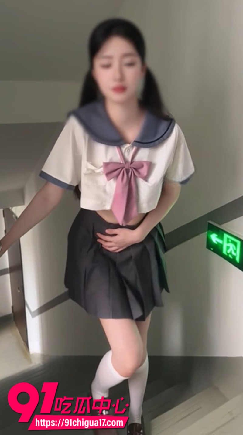 极品福利姬小美miyoki牛奶灌肠楼梯间自慰2 极品福利姬小美miyoki牛奶灌肠楼梯间自慰2