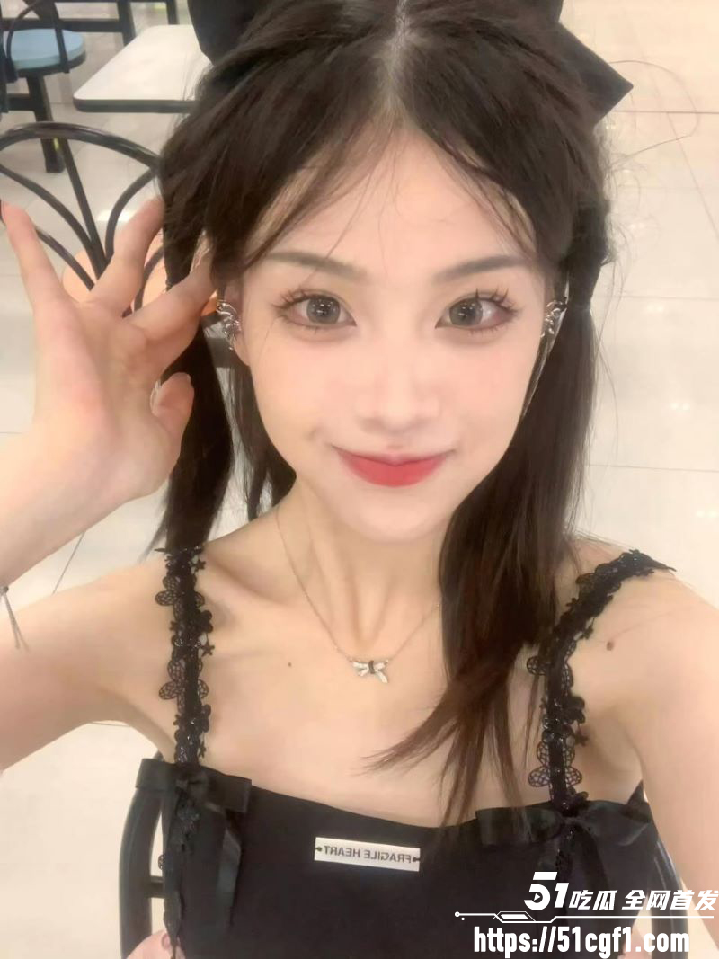 清纯美女合资肉偿租房 1