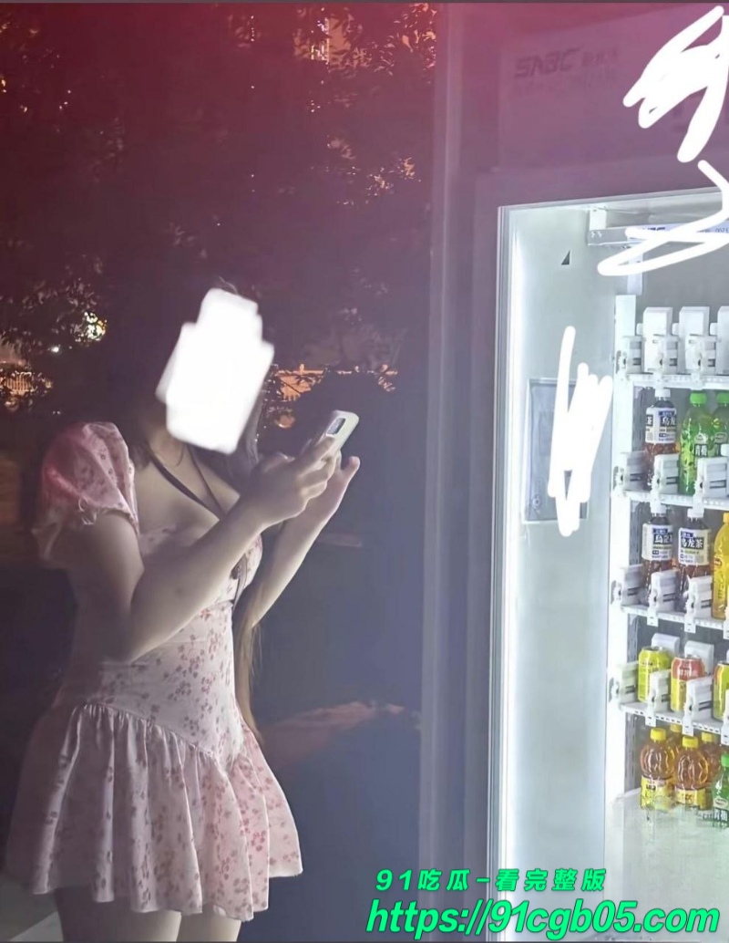 探花大神丰乳肥臀的姐姐勾引女大学生约炮5水印版