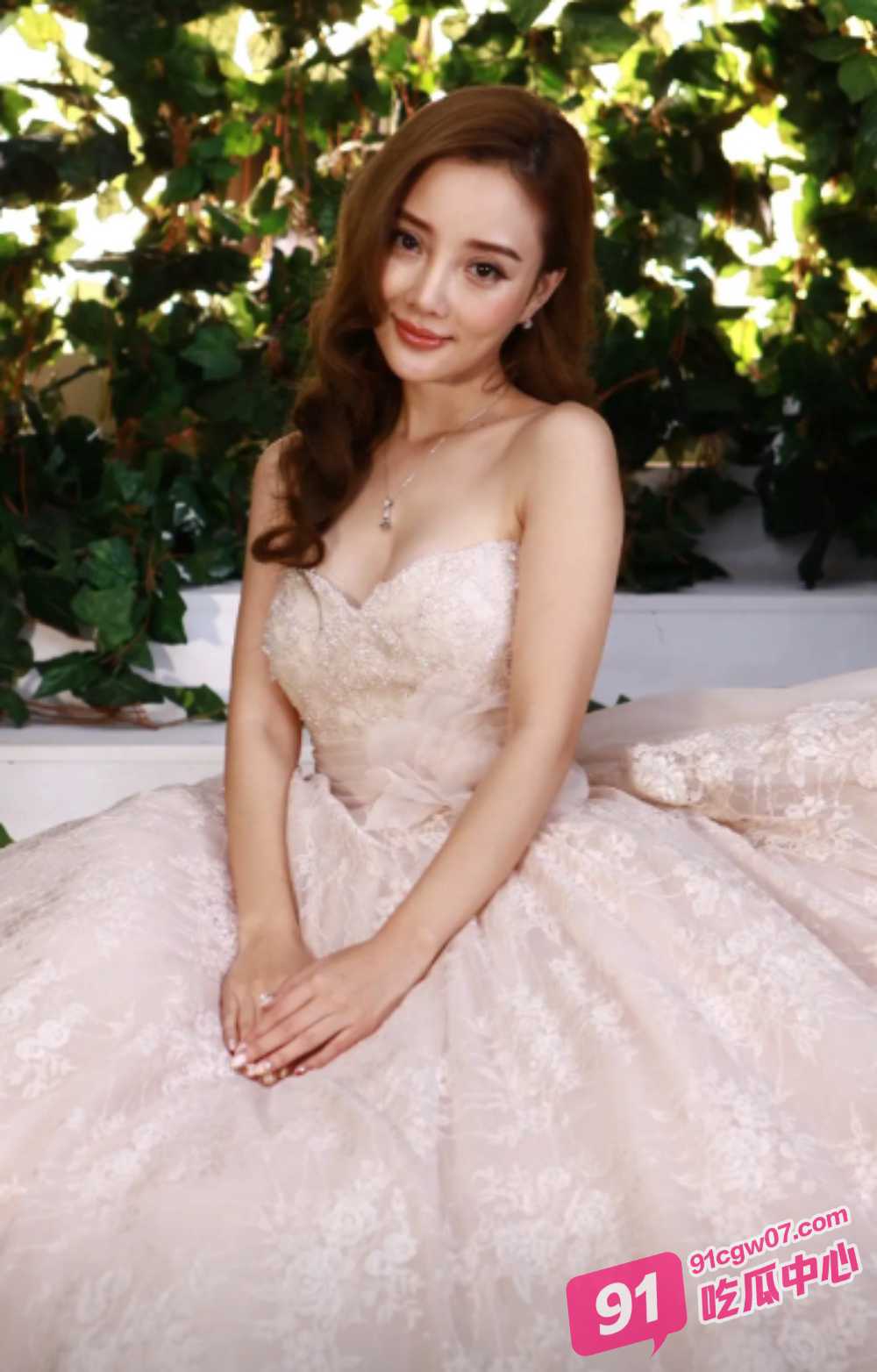 李小璐吐槽大会和PGONE的那点事 大神脑洞大开居然做出了这么有意思的AI换脸 ！ 配图3
