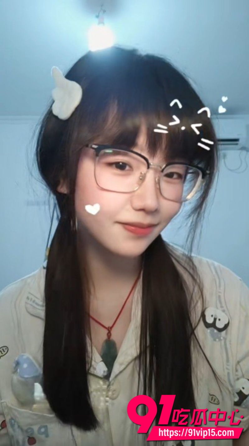 抖音巨乳女网红瞾媌緢赵淼淼出卖肉体跟金主线下约炮群P9 抖音巨乳女网红瞾媌緢赵淼淼出卖肉体跟金主线下约炮群P9