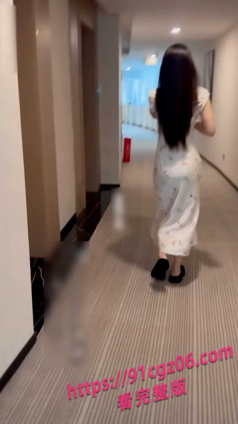 空乘专业学生妹玩soul 白嫩少女性感的娇躯果然是对的起空姐的名号!
