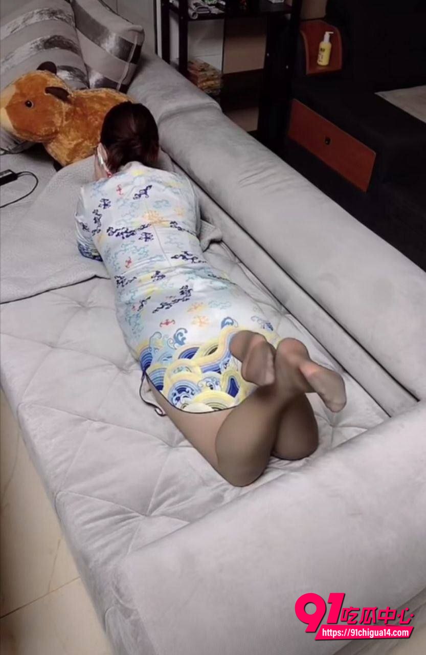 海航阮姐私密视频流出10 海航阮姐私密视频流出10