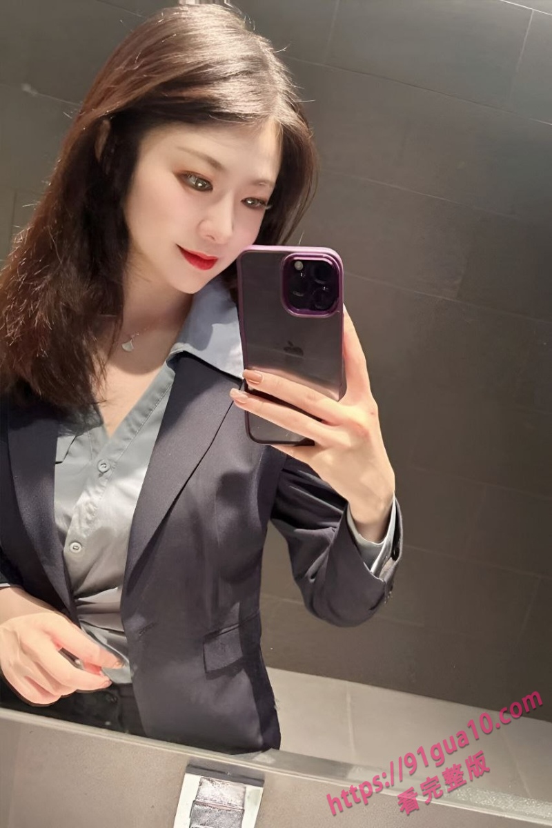 保时捷金牌销售用身体拉单 老公怒极将视频全网曝光 配图