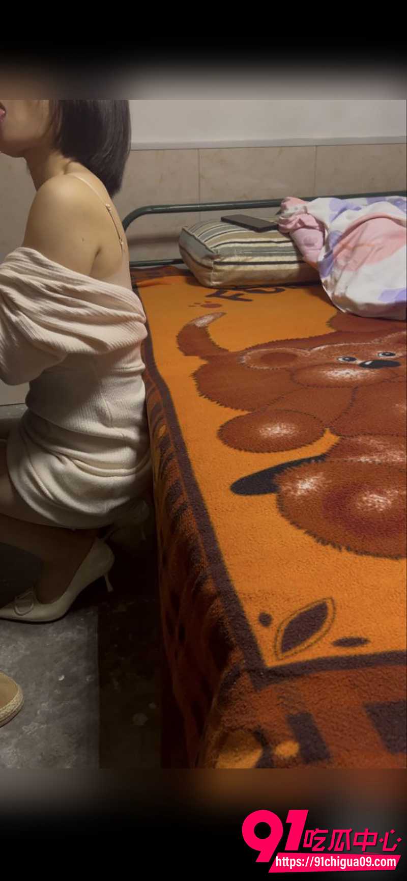海角大神五十骚小姨 3