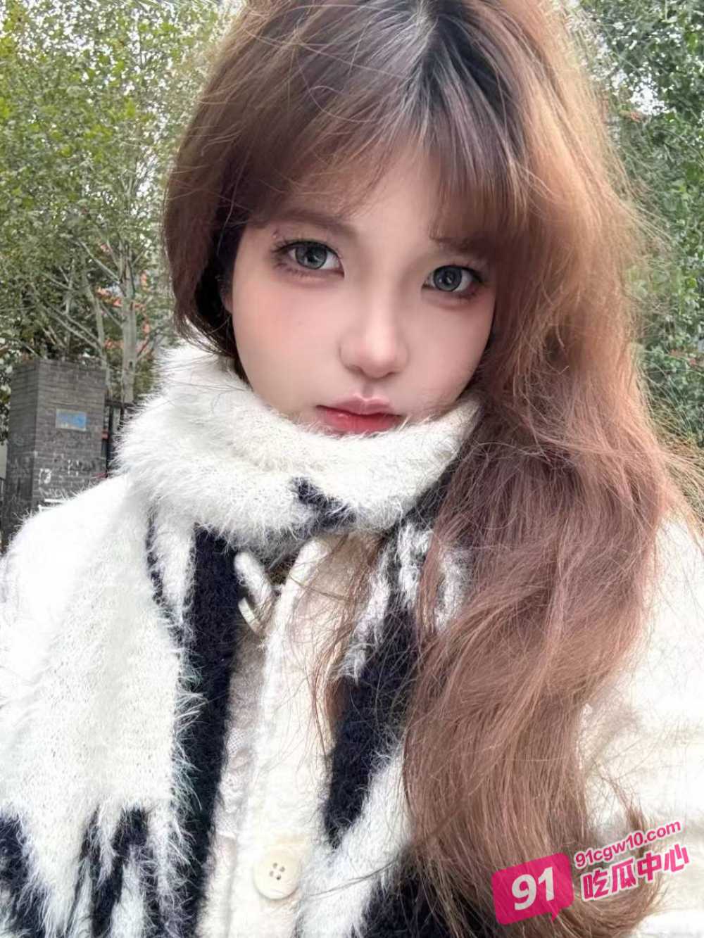 女友厨房准备饭男友说下面饿了 吃饱了干活有精神 这是有多着急啊？ 配图