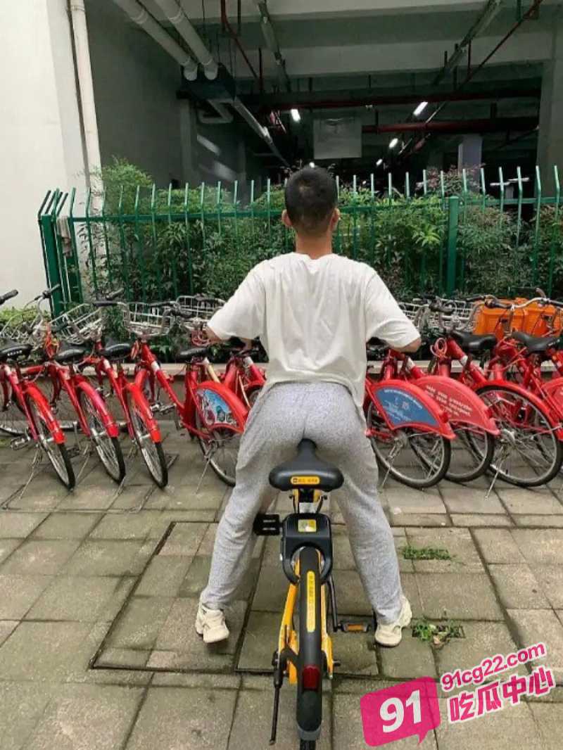呆萌de小受受嫁给美国同性白皮猪 并在微博声称“以后就是你们中国人了 不是我们” 配图20