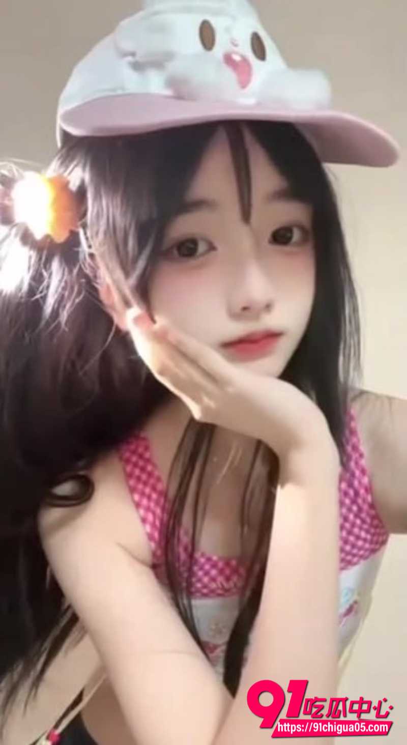 推特极品萌妹自慰做爱视频2