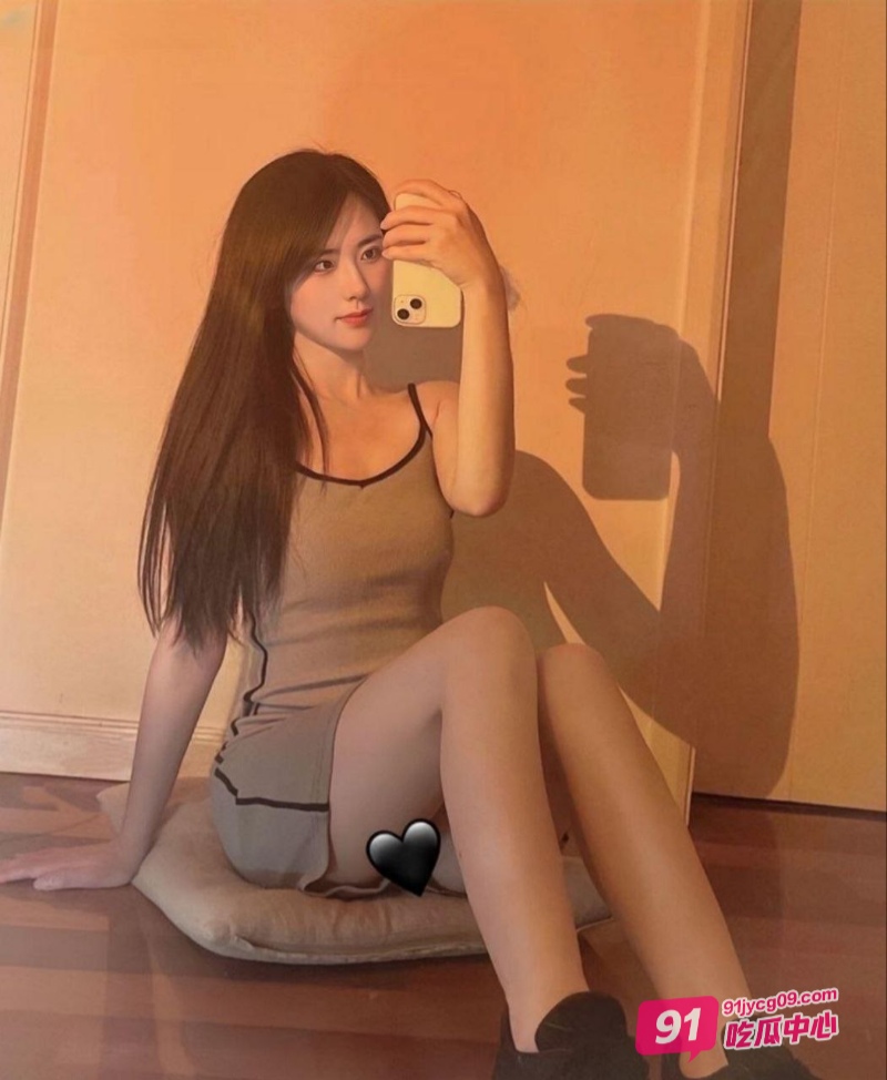 天津滨海职院张颜曦给富爷做性奴!淫荡叫床婊现超浪~