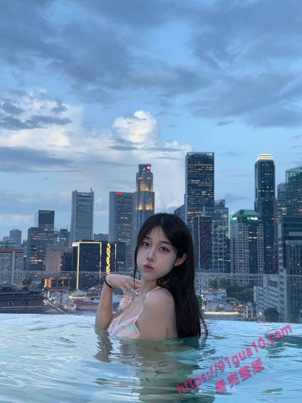 抖音网红静静爱吃糖热舞诱惑 揉奶扣穴视频引全网围观 配图10