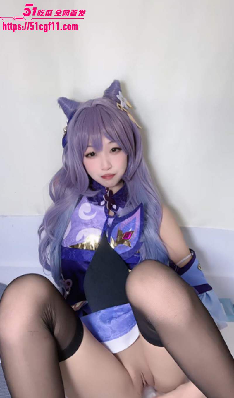 二次元绝美Coser淫语私拍04