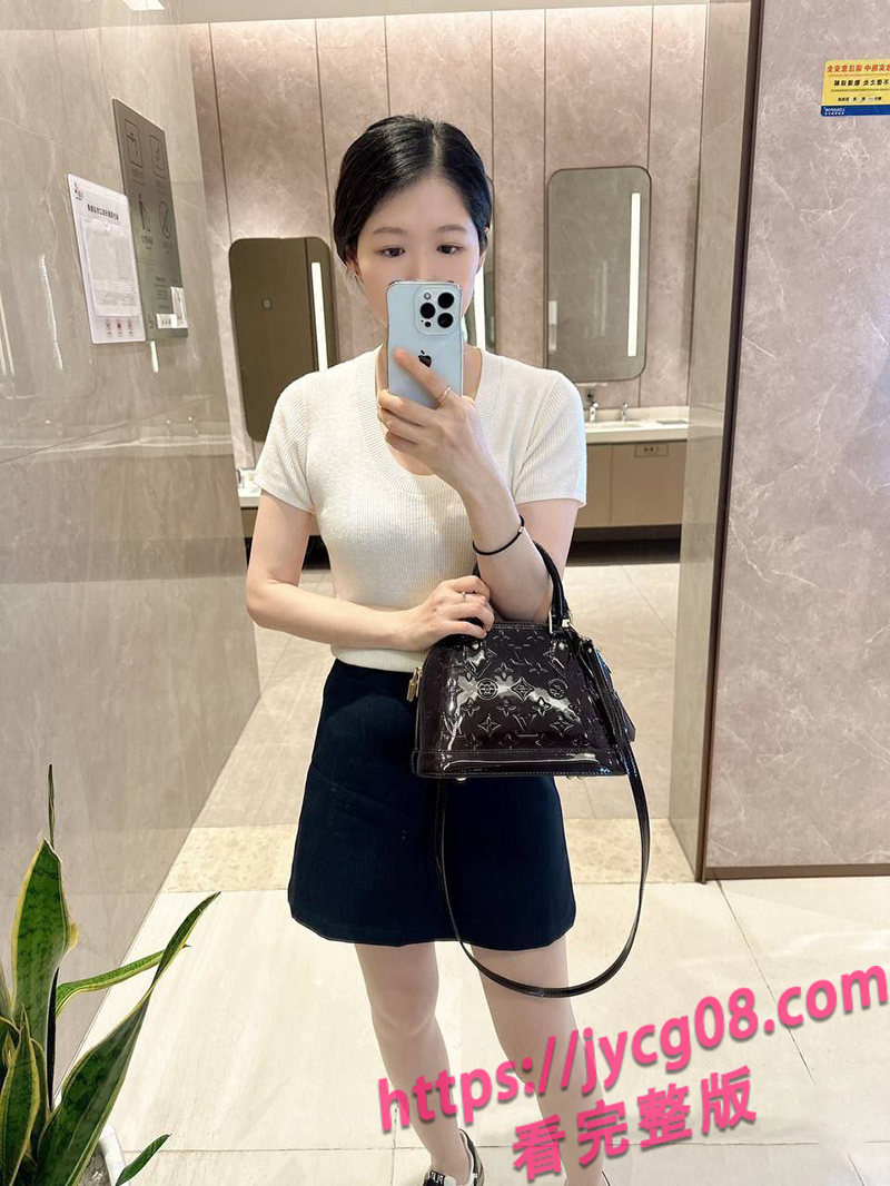 杭州网友投稿！Soul撩骚人妻深夜画面曝光