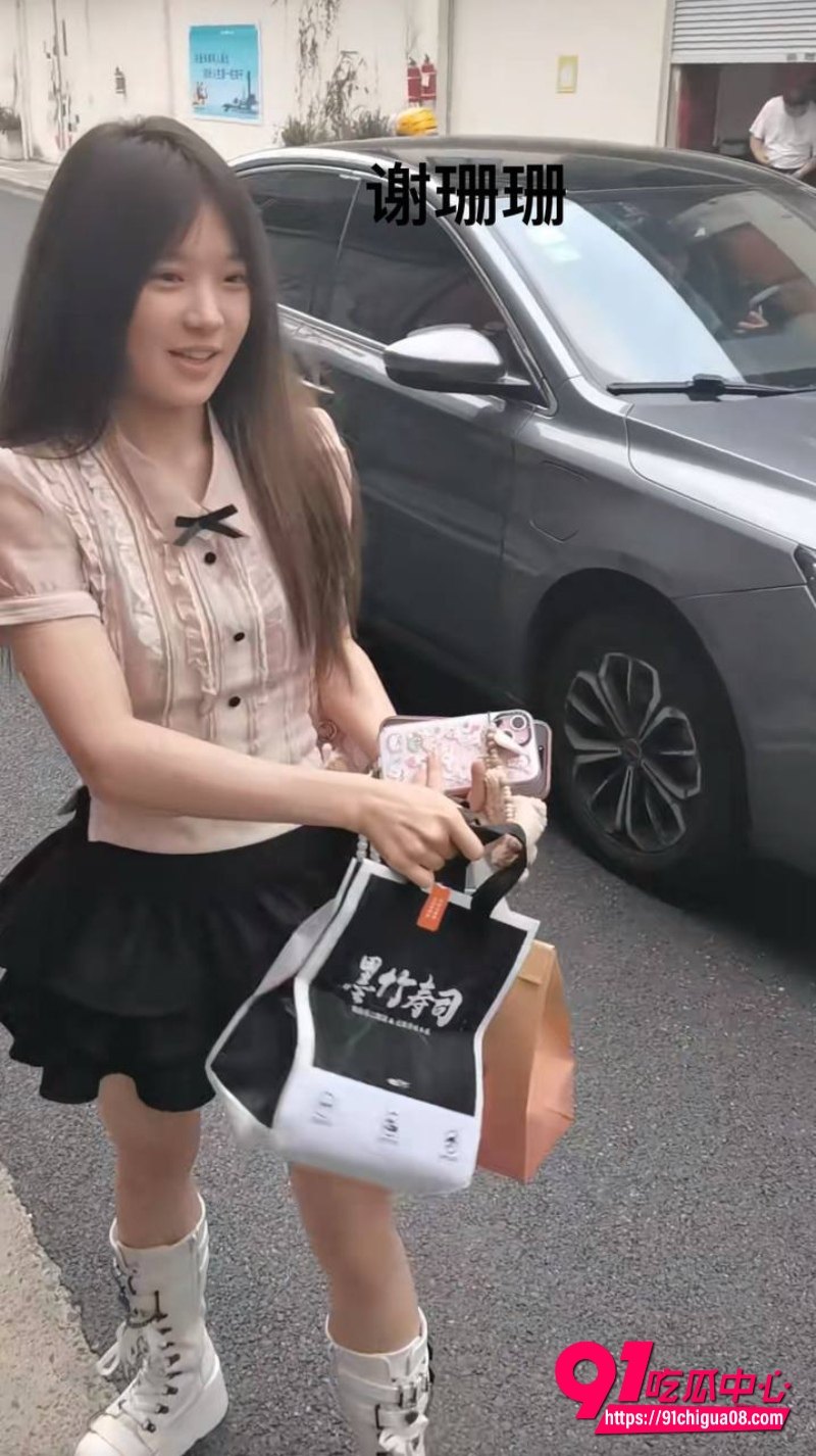 丝芭女团陪酒陪玩陪睡10