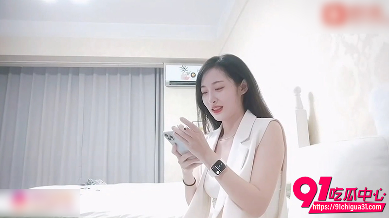 杏吧小宇探花00年雪白妹 床上猛干咬唇娇喘 这一刻像极了爱情!