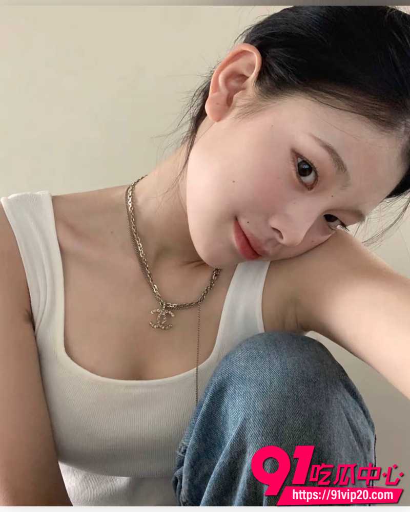 江西鹰潭服装网红路人仙子 36 江西鹰潭服装网红路人仙子 36
