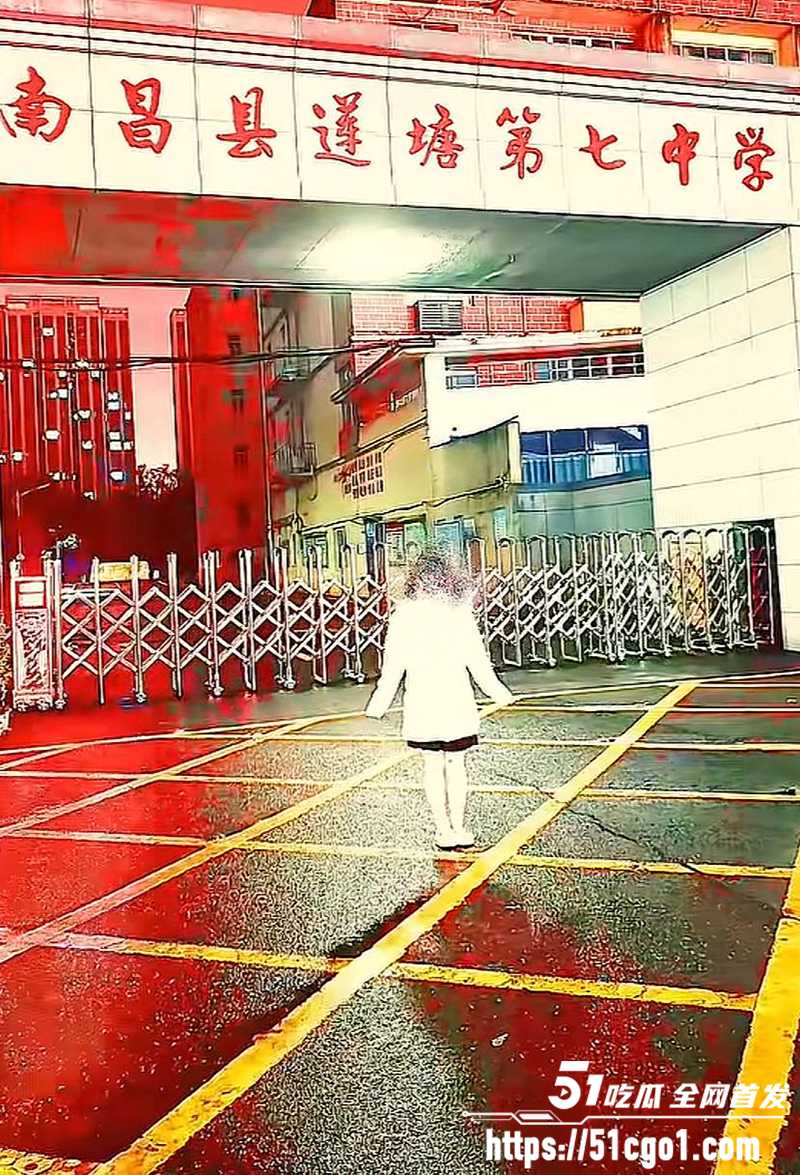 大昌市第七中学鬼敲门 2 拷贝
