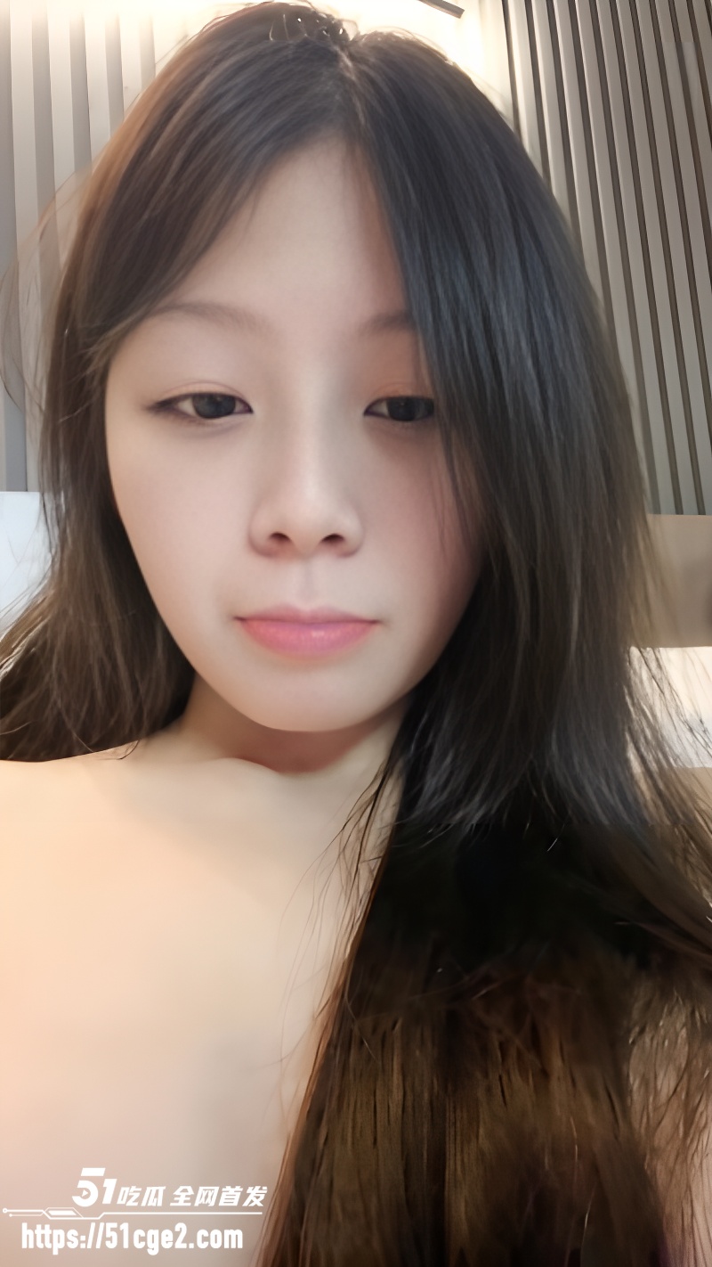 高颜值精神小妹 下海直播1 高颜值精神小妹 下海直播1