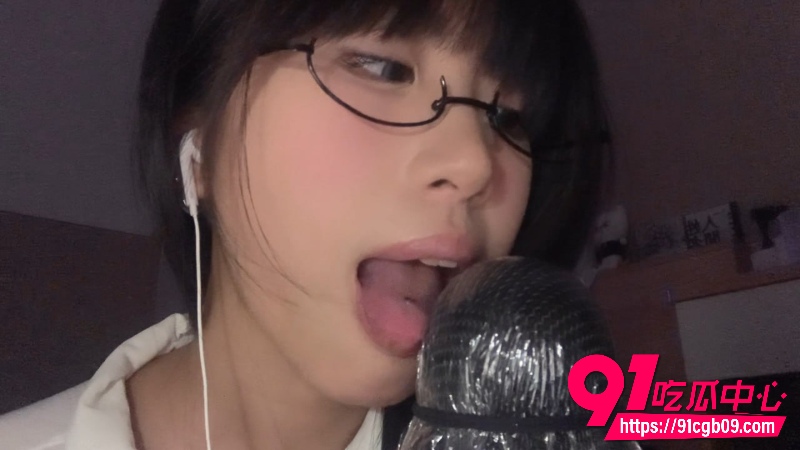 超反差眼镜少女 小0觉觉猪6 超反差眼镜少女 小0觉觉猪6