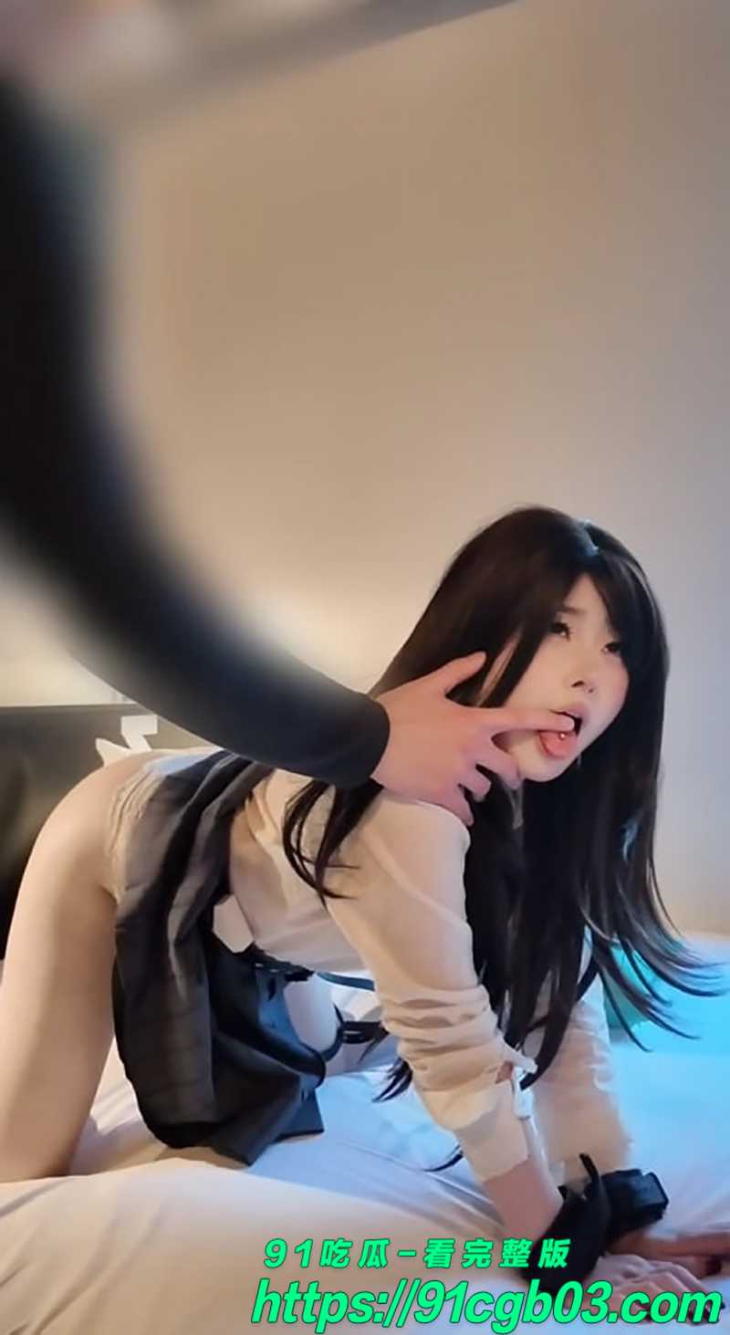 153