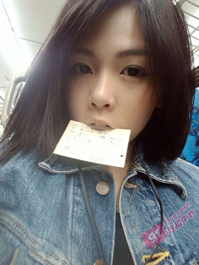 台北市高官女儿 背着老公和网恋对象奔现渣男被爆操 视频流出全台北疯传
