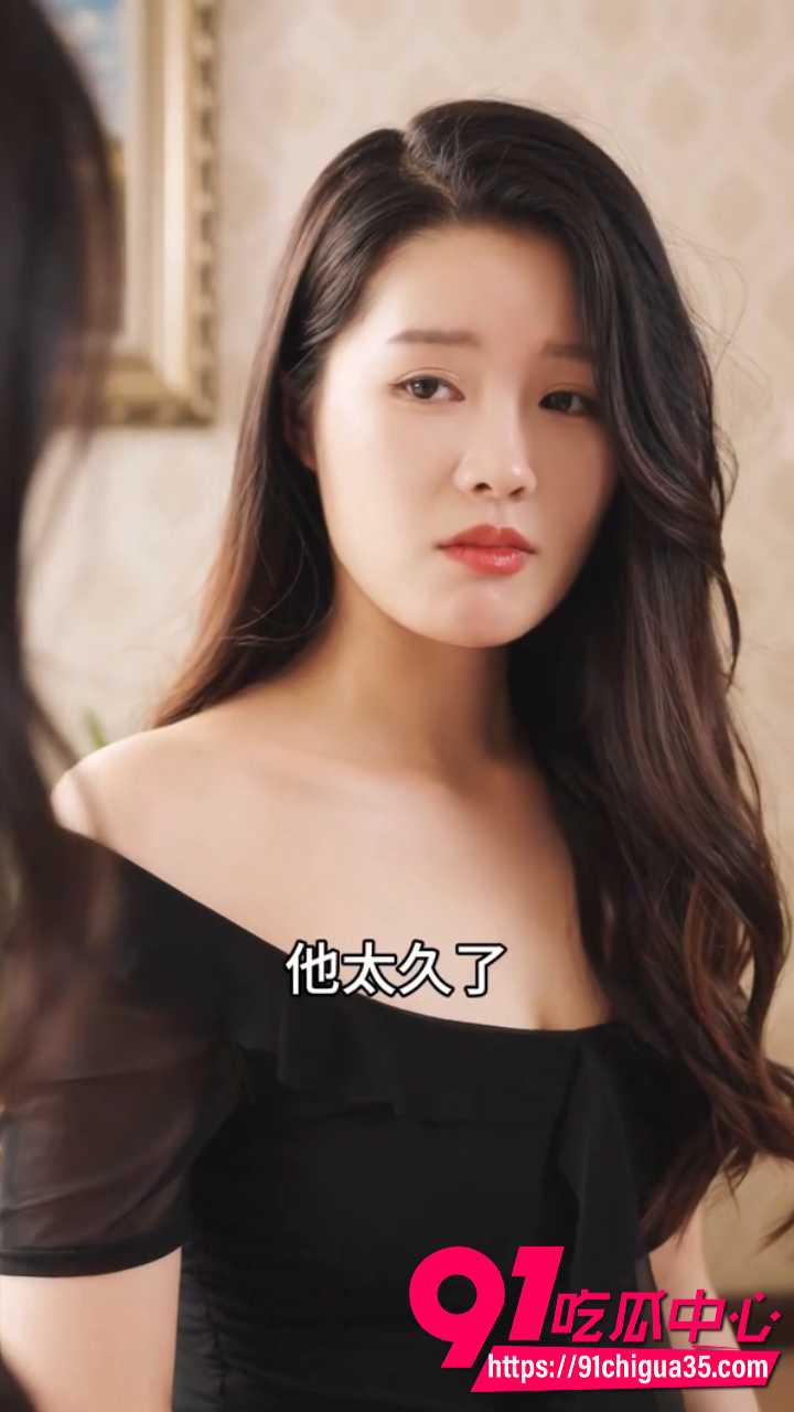 擦边短剧闺蜜的秘密 交换妻子后他直言我不骚 却陷入最隐秘禁忌纠缠