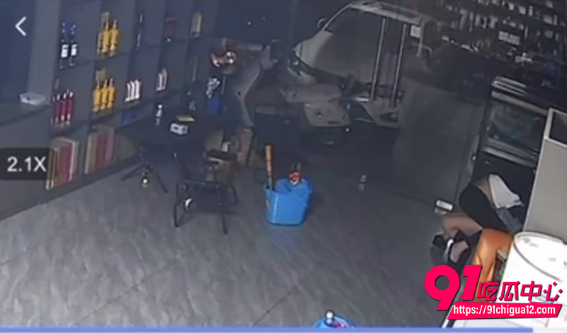 男女在店里偷情 4 男女在店里偷情 4
