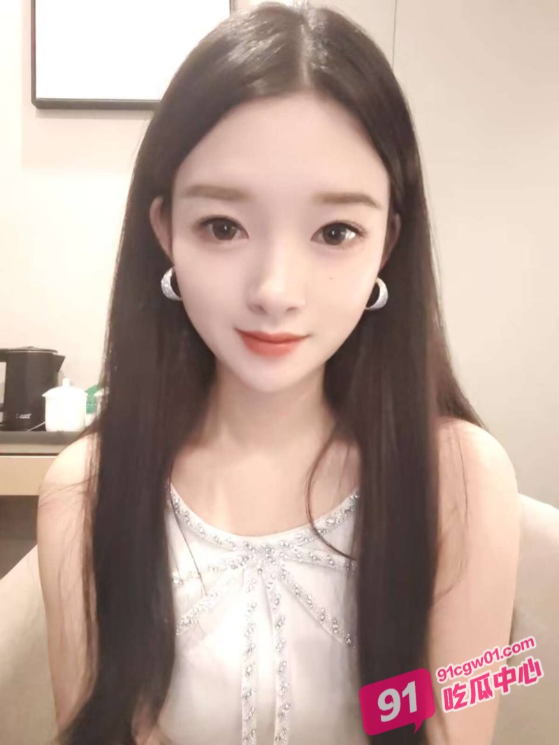 又一个福利姬倒下了 广东普宁网红 周秀娜 多次录制不雅图像并牟利被捕！